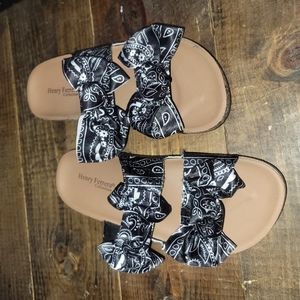 Henry Ferrera Paco Fly Women's Slides